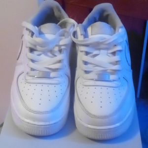 Black and white air force1